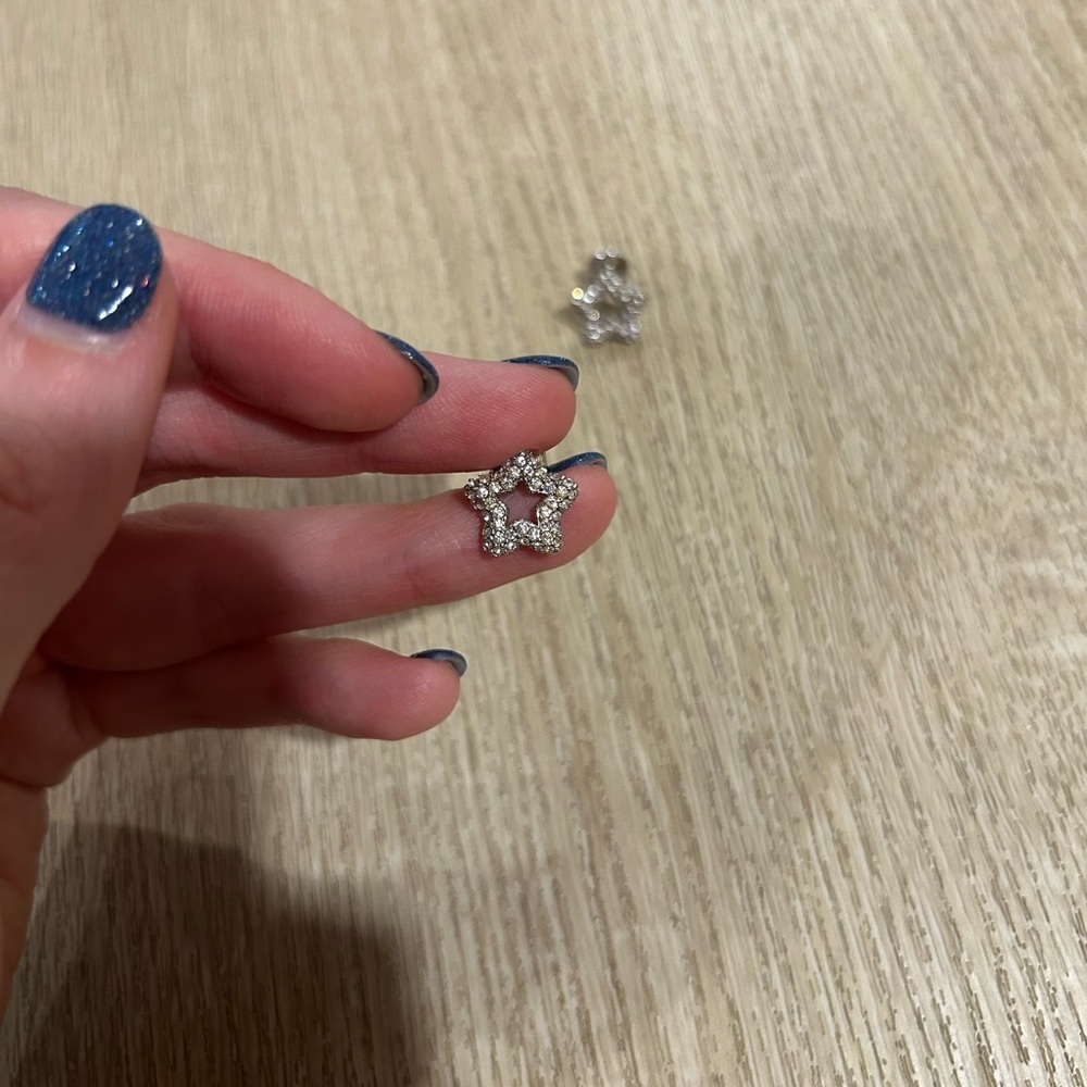 Nadri Star Studs - image 1